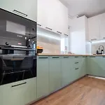 Mohost First - Mountain View Oasis Braşov