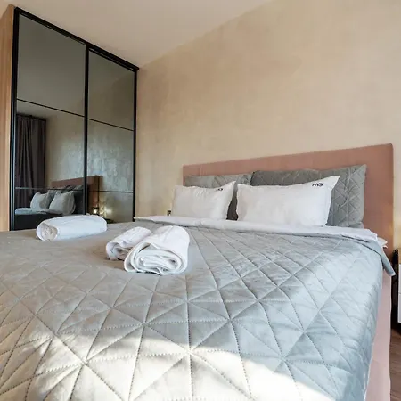 Lägenhet Mohost First - Mountain View Oasis Braşov