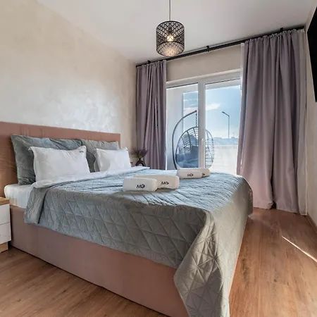 Mohost First - Mountain View Oasis Apartment Brasov